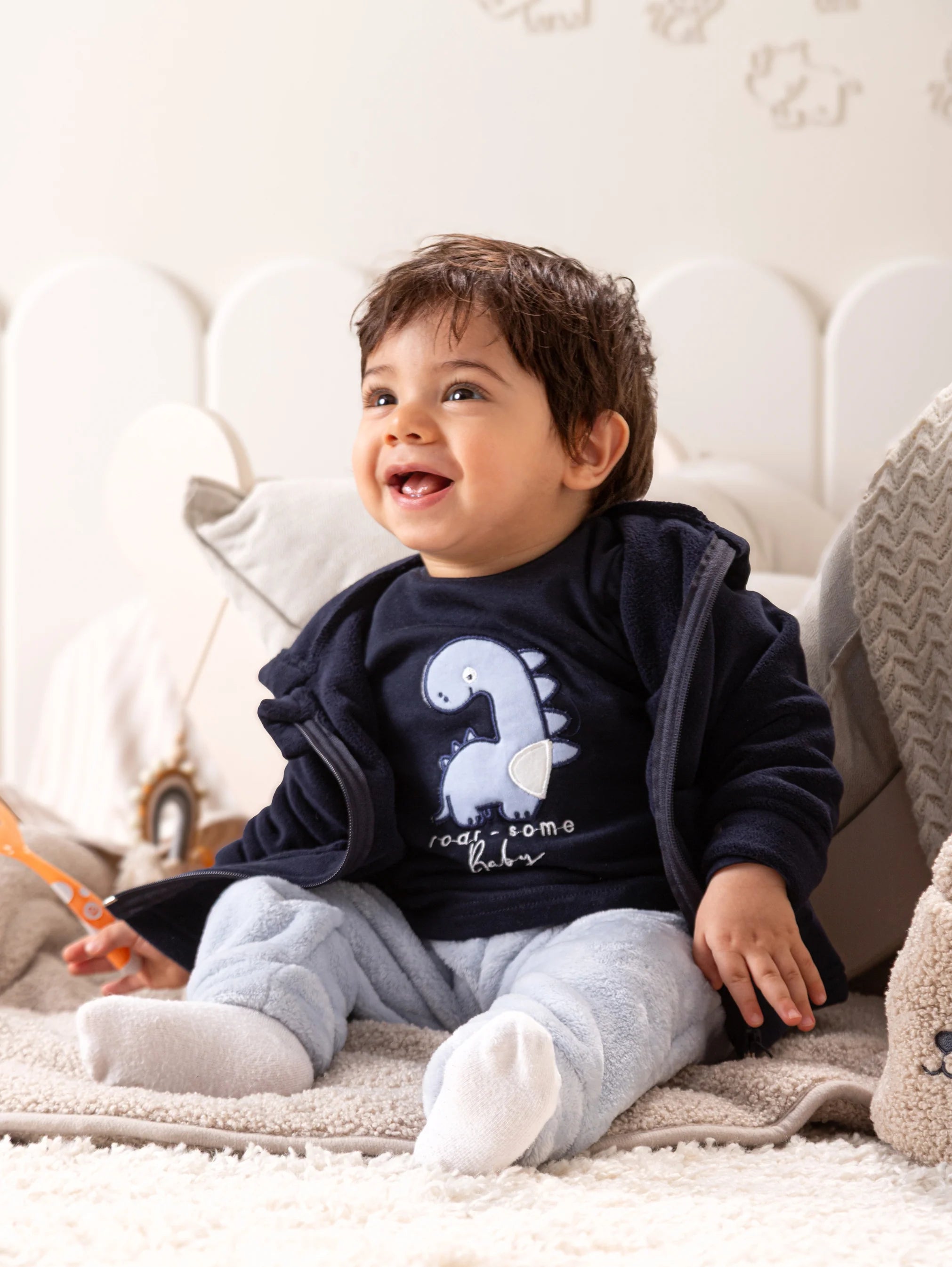 بيجامات حديث الولادة