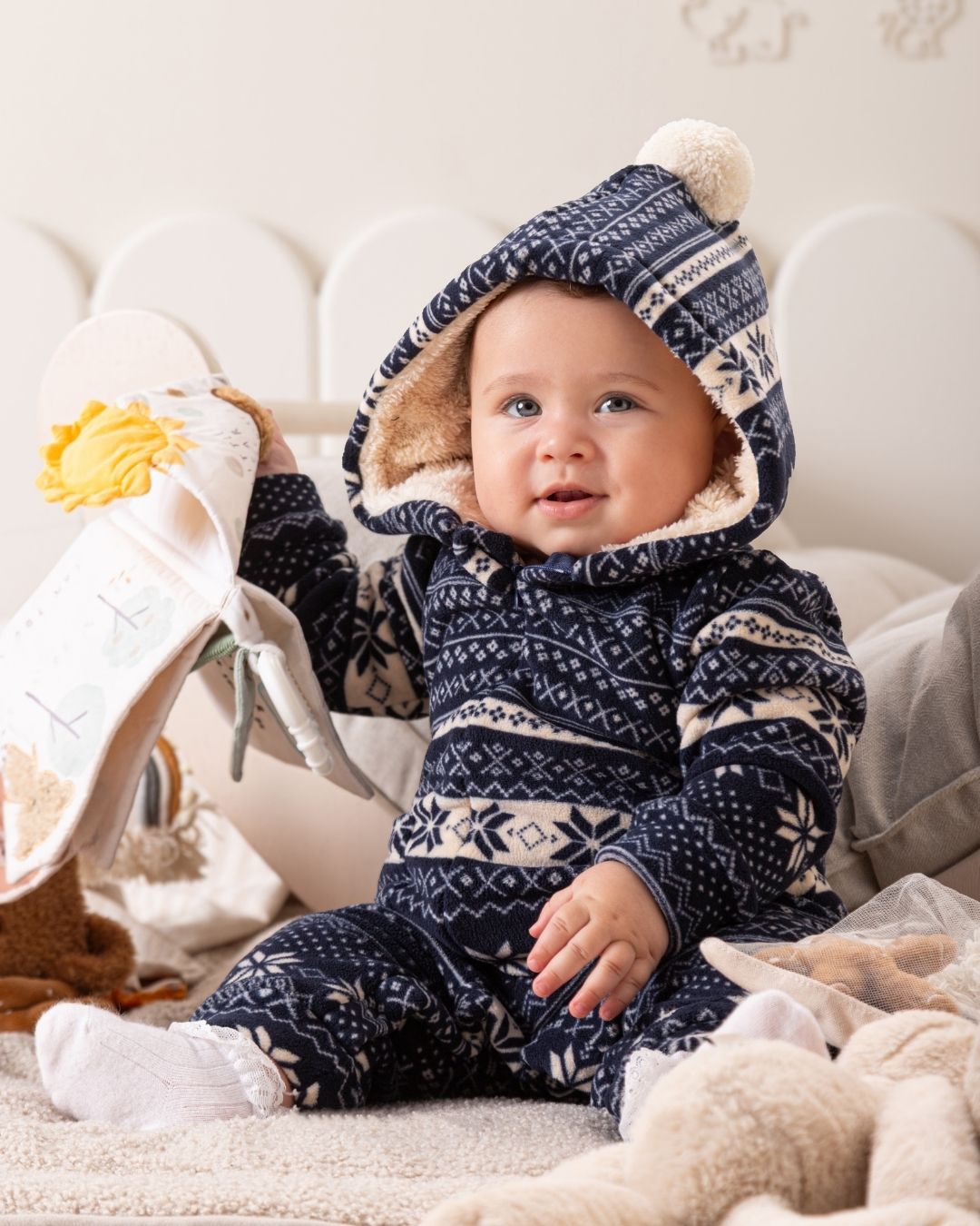 ملابس حديثي الولادة