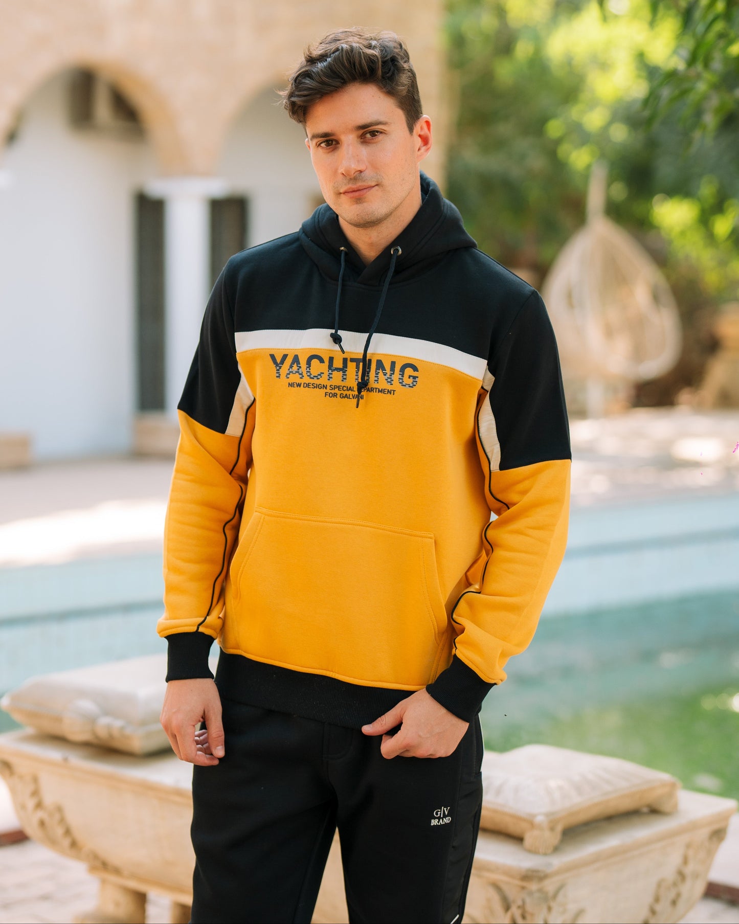 YACHTING  بيجامه رجالي كابيشو وبجيوب طباعه علي الصدر