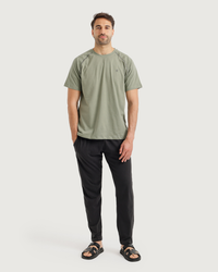 Men's half-sleeved pajamas with pants