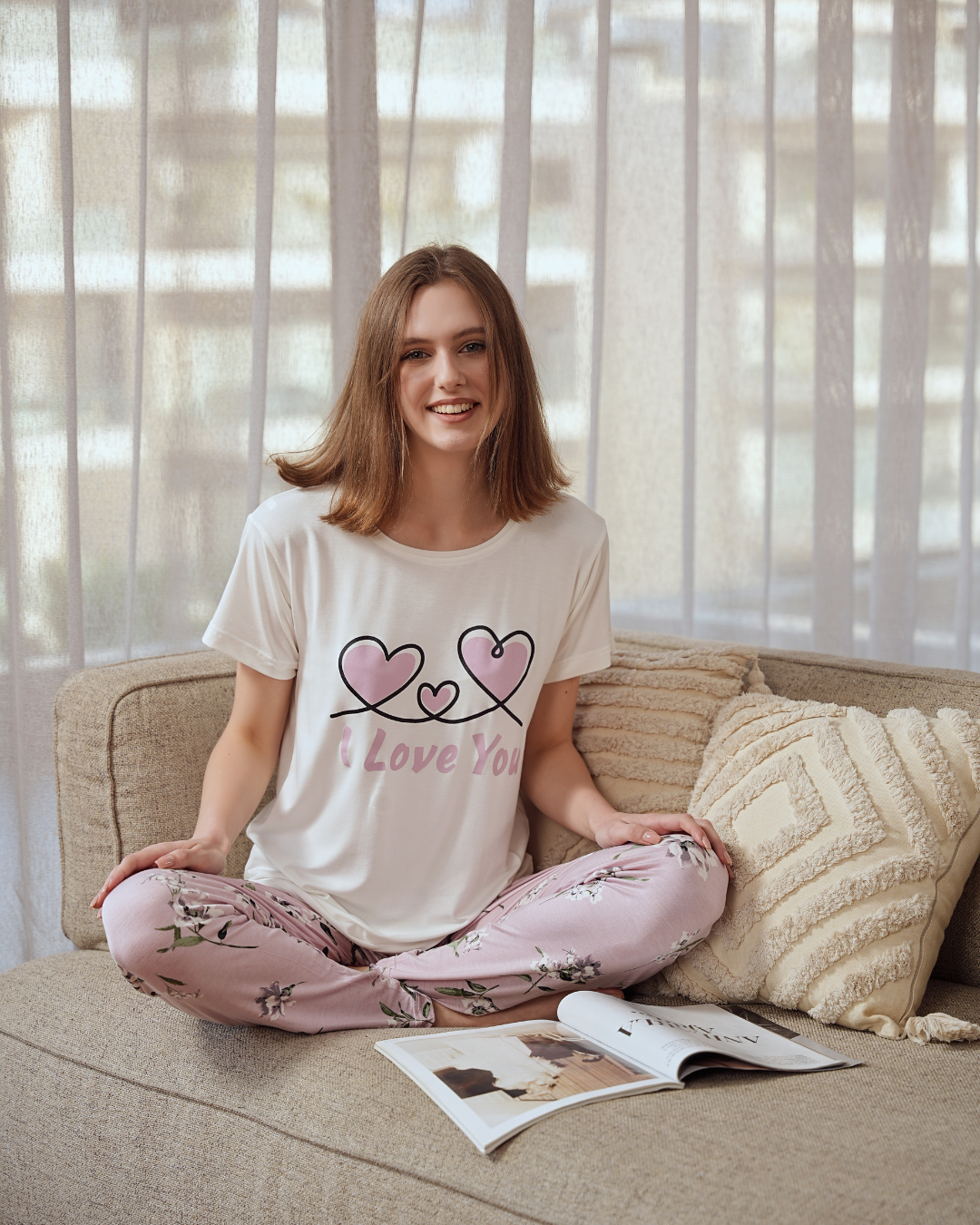 بيجامه حريمي مشجر ورد