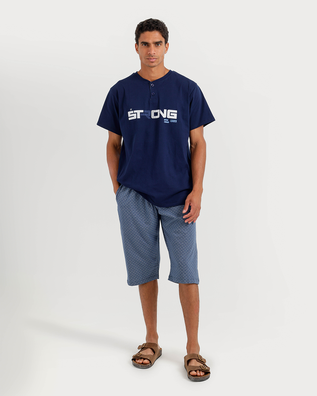 Men's Short Sleeve Pajamas with Capri Pants