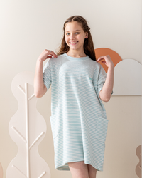 فستان جاكارد نص كم