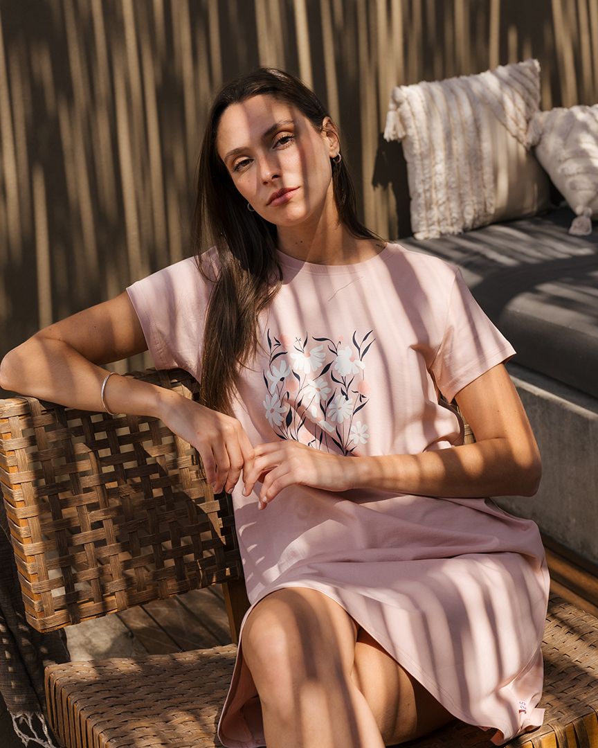 Summer women's nightgown