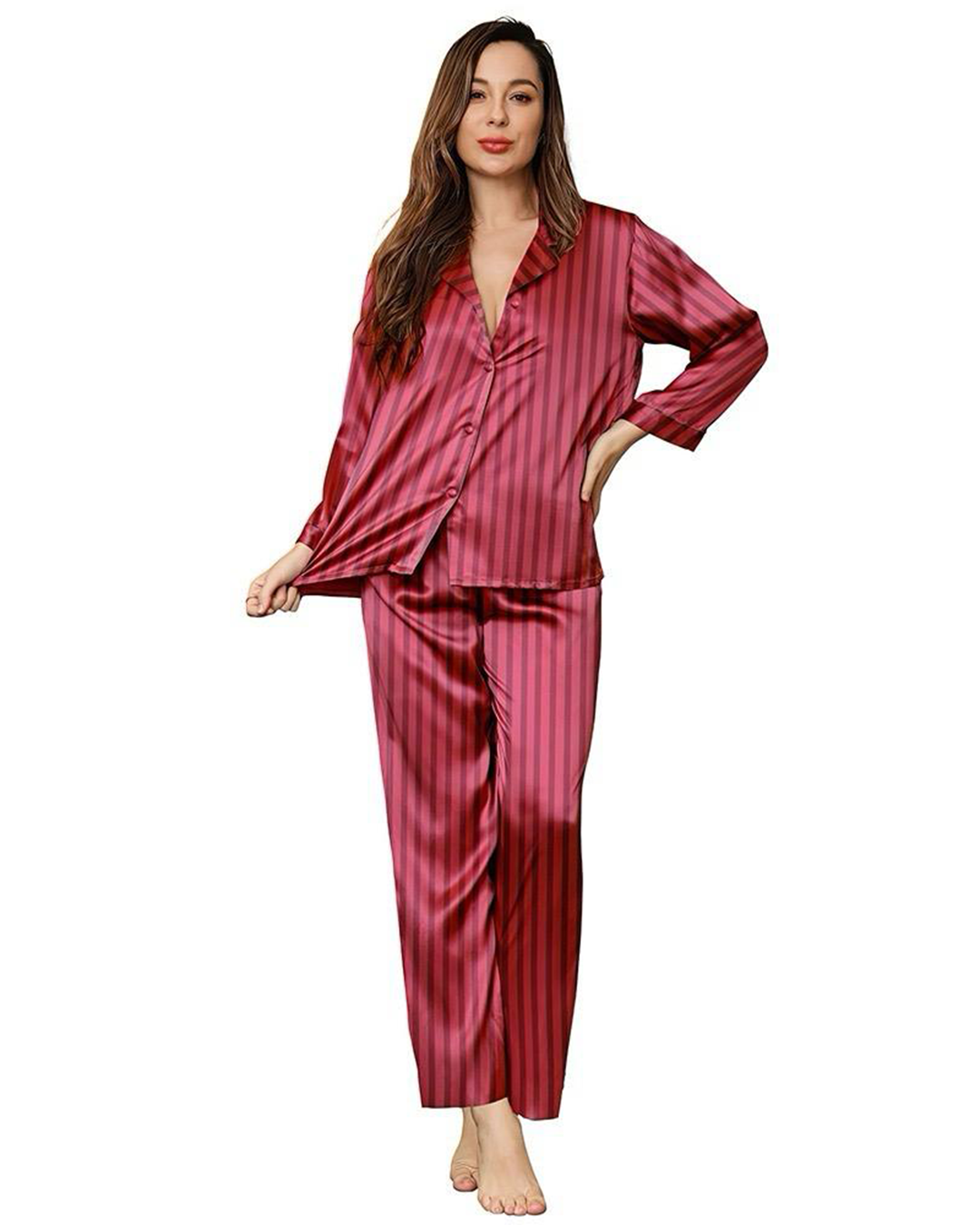 Women's pajamas with striped satin buttons