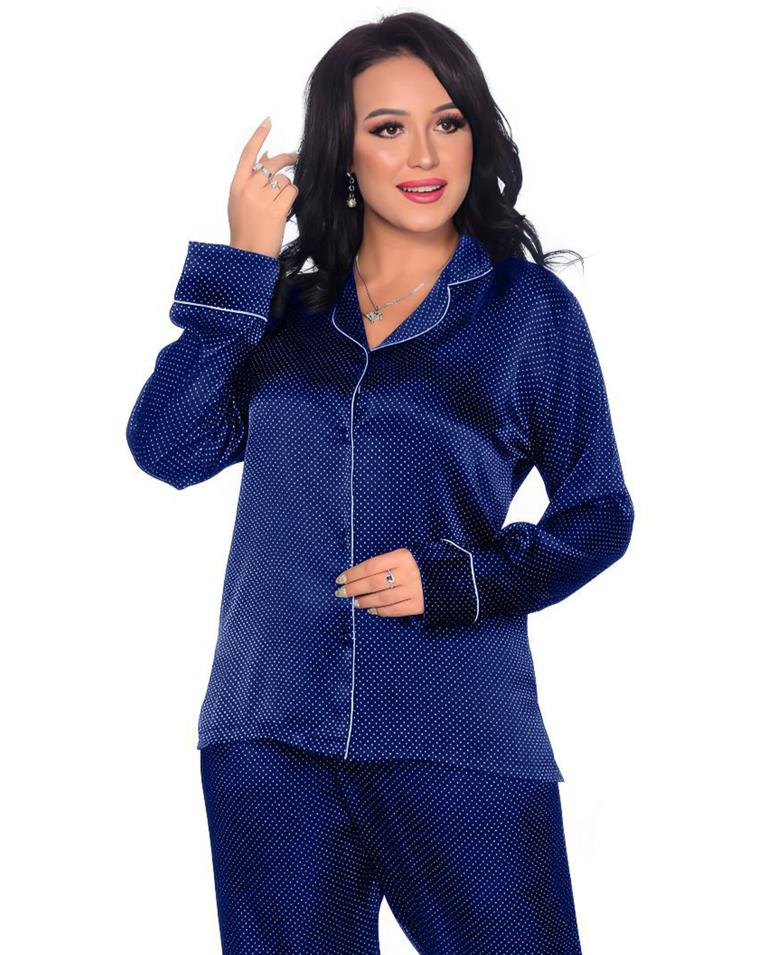 بيجامه حريمي ستان منقط زراير كم بنطلون