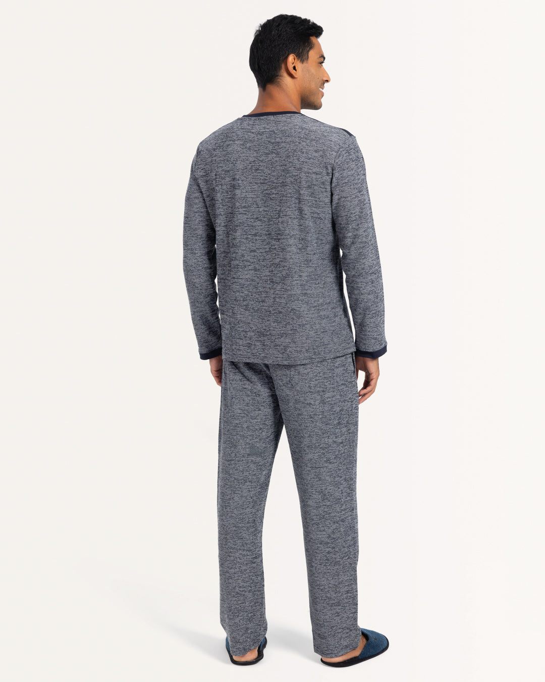 بيجاما بنطلون جاكارد بقصه عند الكتف