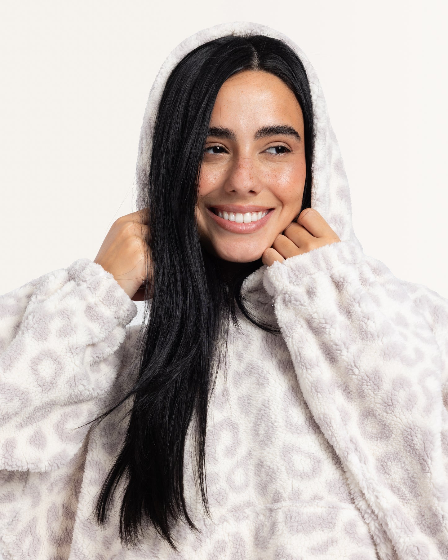 بطانيه باكمام و كابيشون نمر