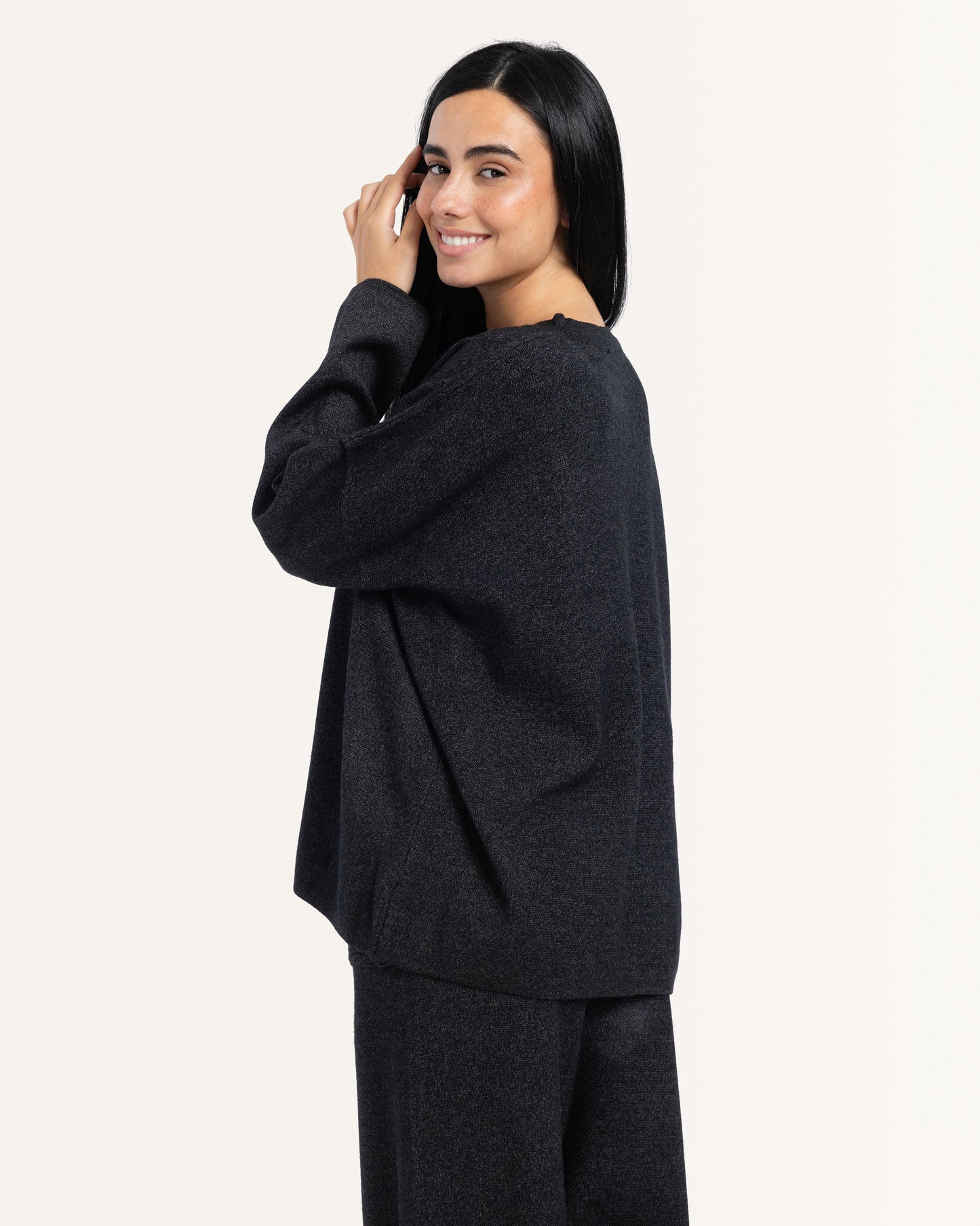 Oversized طقم تريكو حريمي