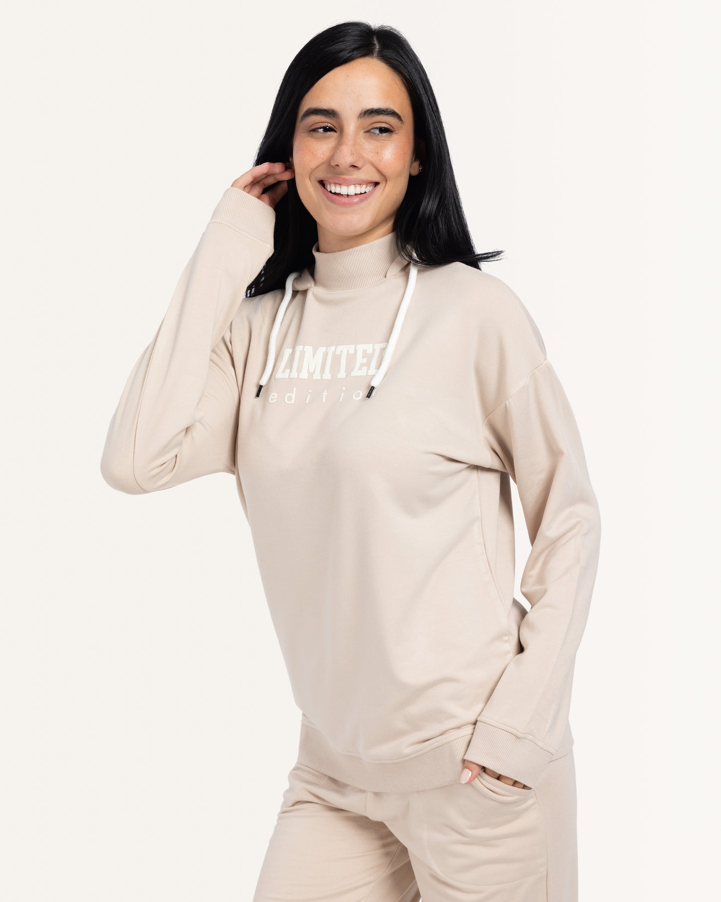 طقم رياضي كولة عالية و كابيشون