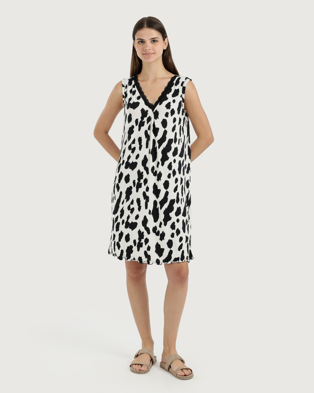 Women's V-Neck Camisole with Printed Sleeve