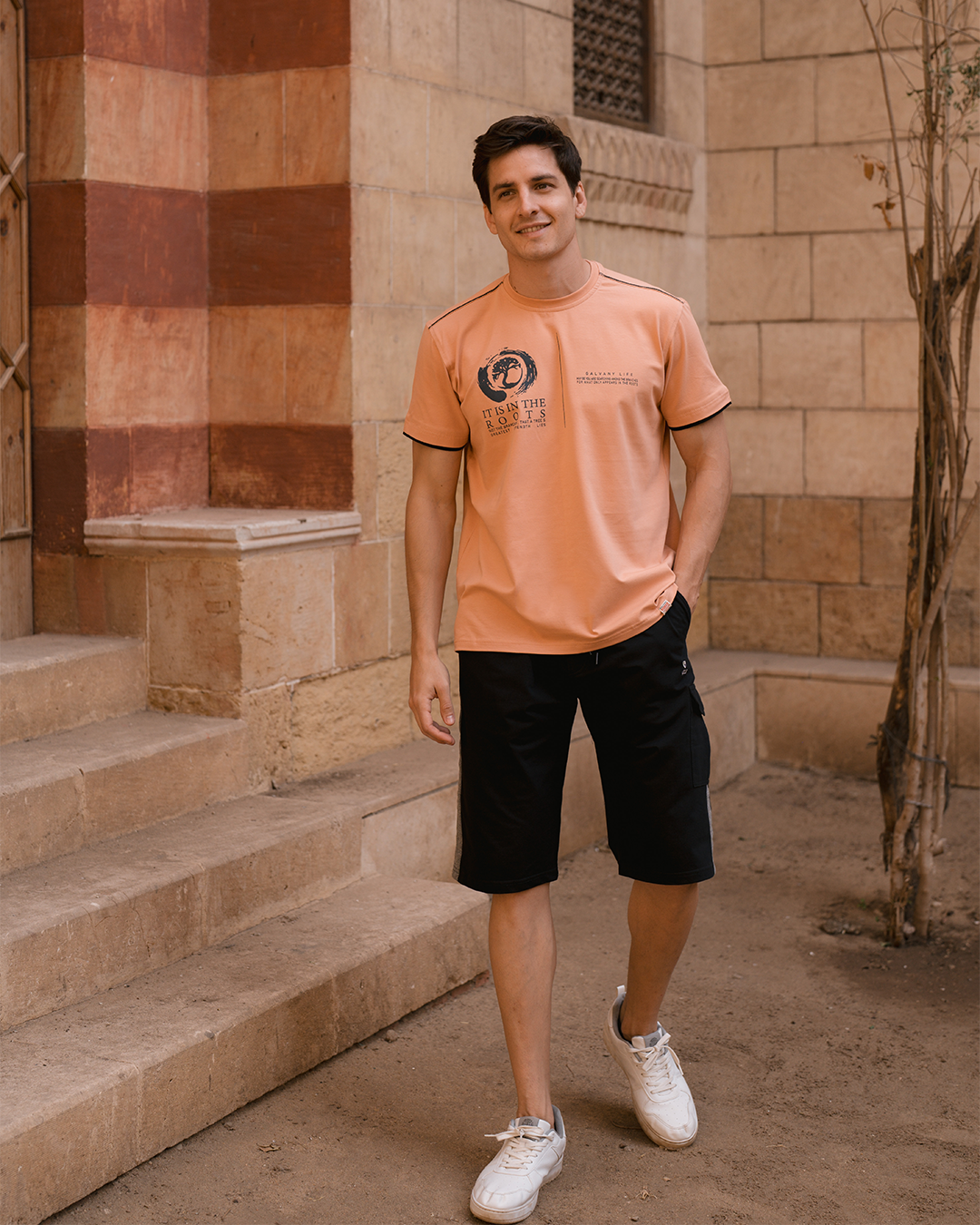GLV it is in the roots بيجامه رجالي حوض شورت طابعة علي الصدر