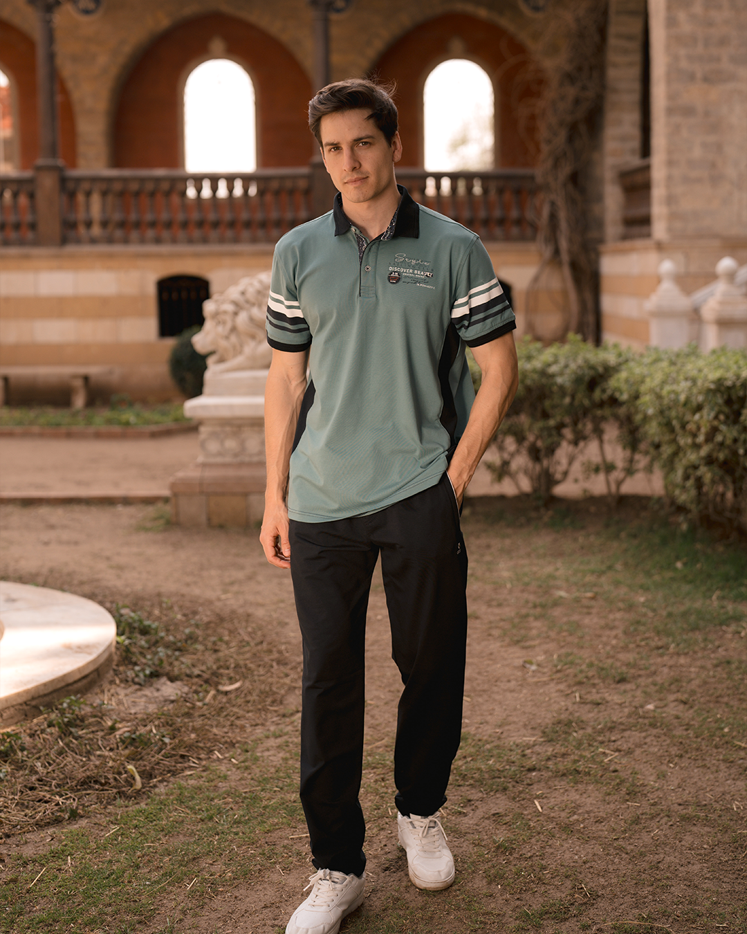 NANTUCKET GLV بيجامه رجالي ياقة بزراير طابعة علي الصدر