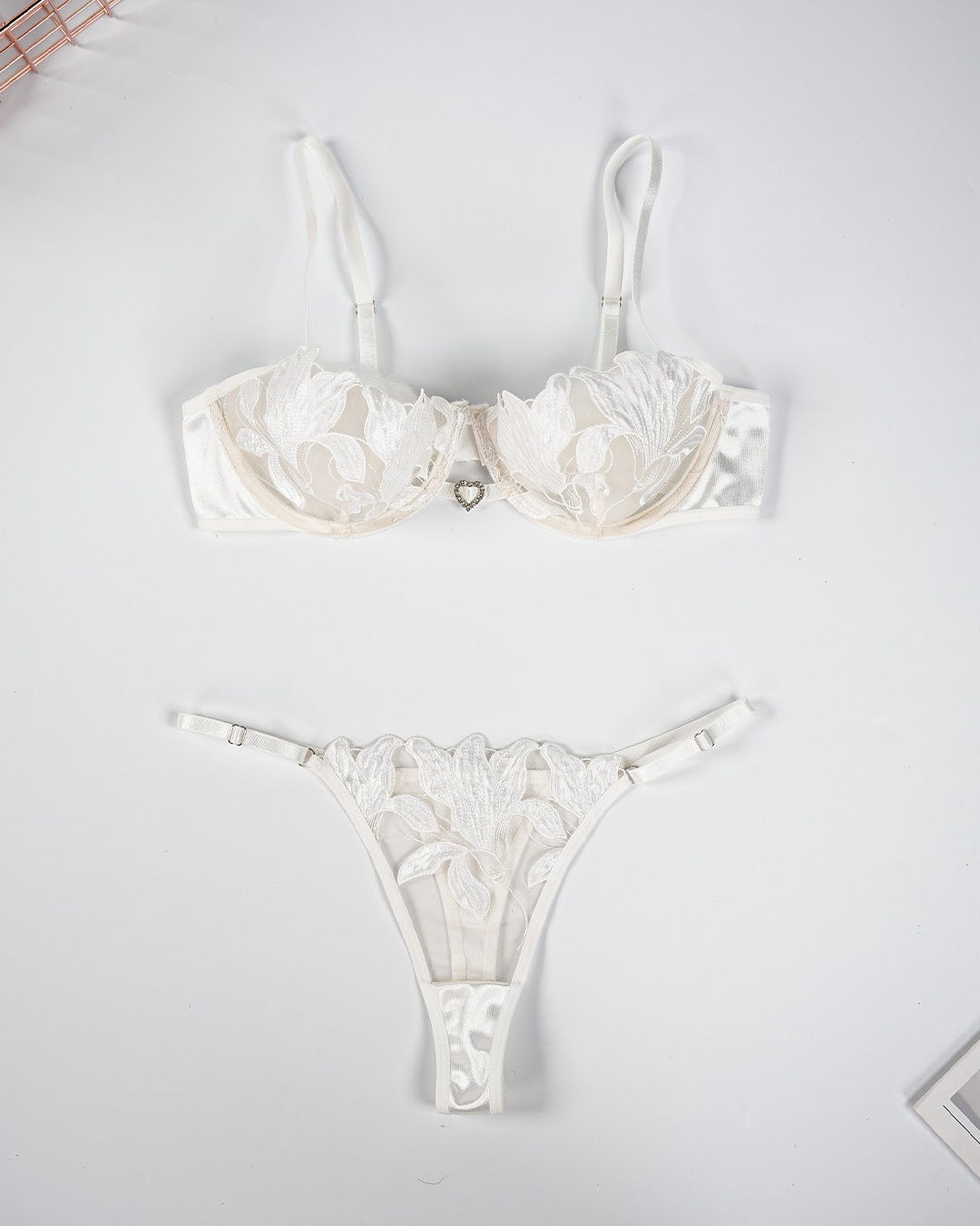 ZAطقم لانجيري قطعتين منفصلين