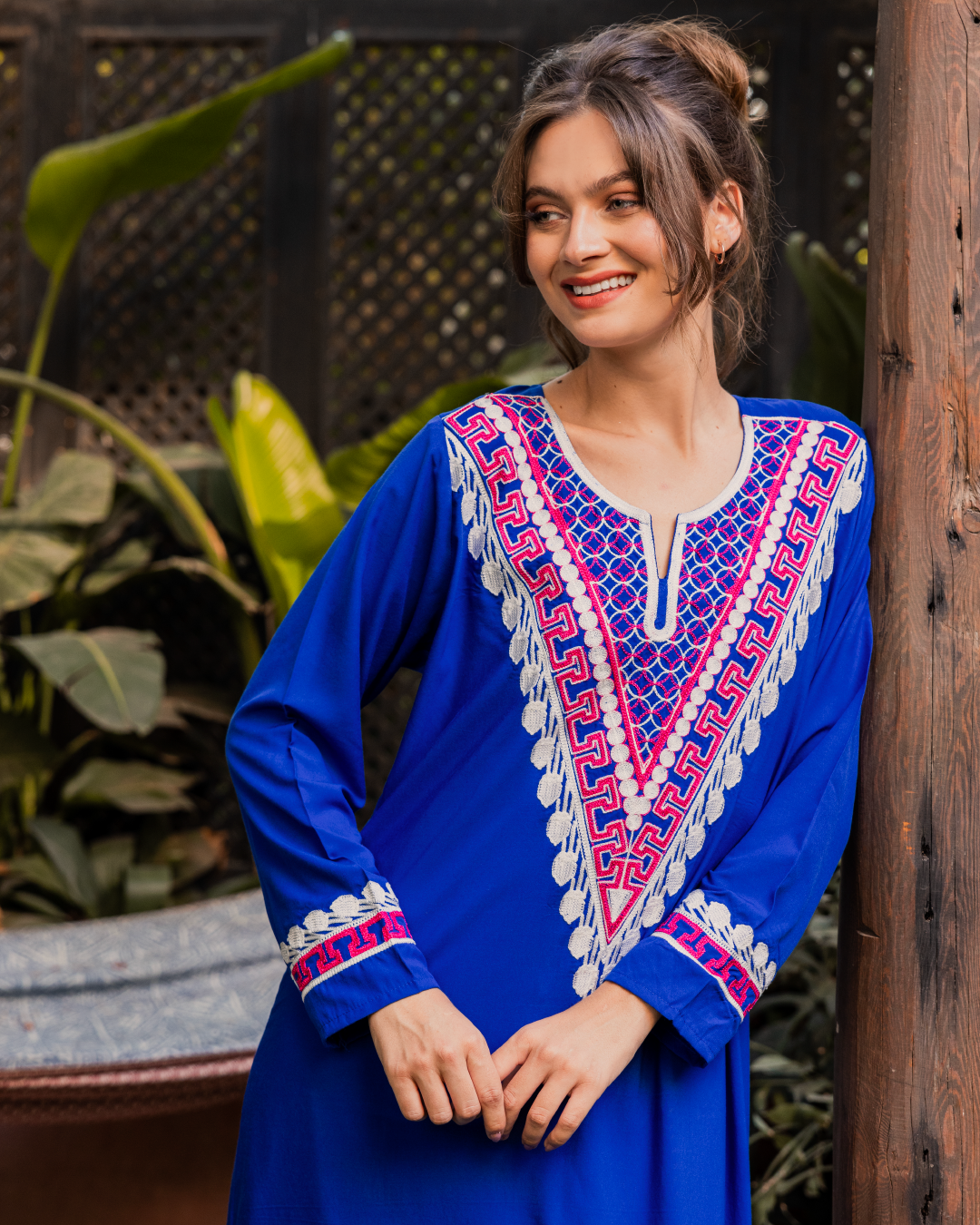 قميص داكرون سادة بكم مطرز 6