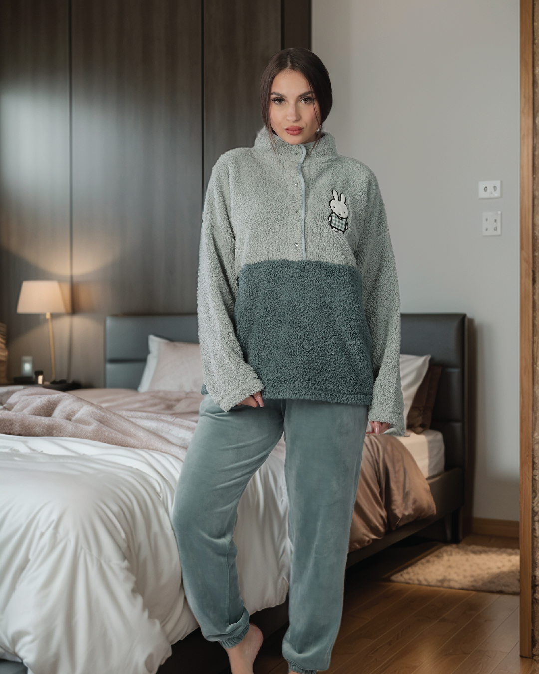 rabbit بيجاما حريمي فرو