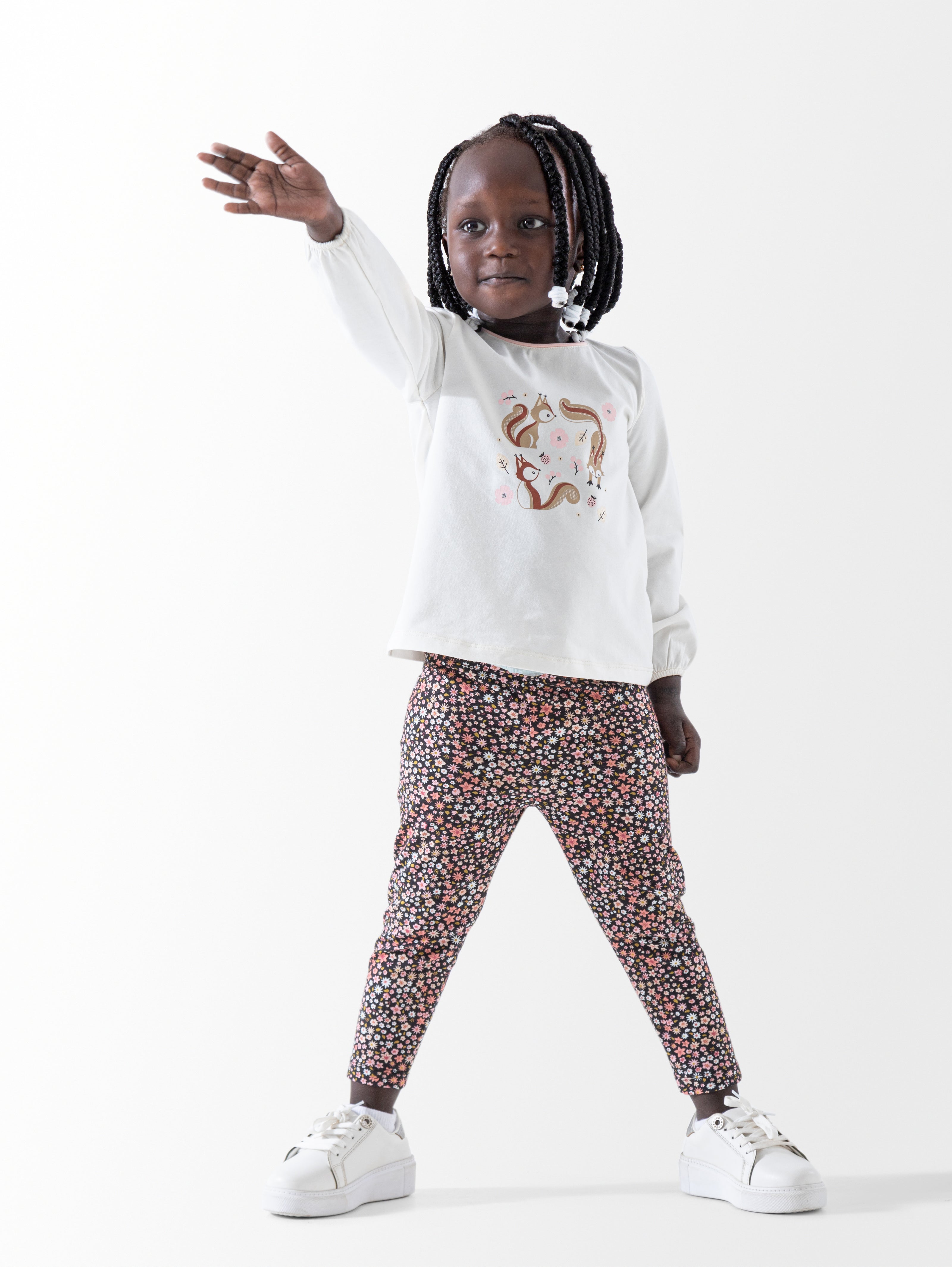 spring squirl طقم بناتي بيبي