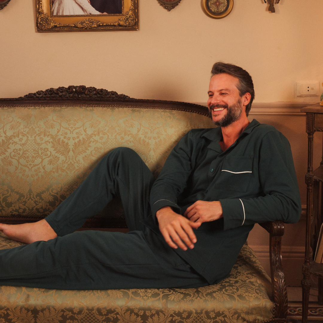 Classic pajamas with front buttons