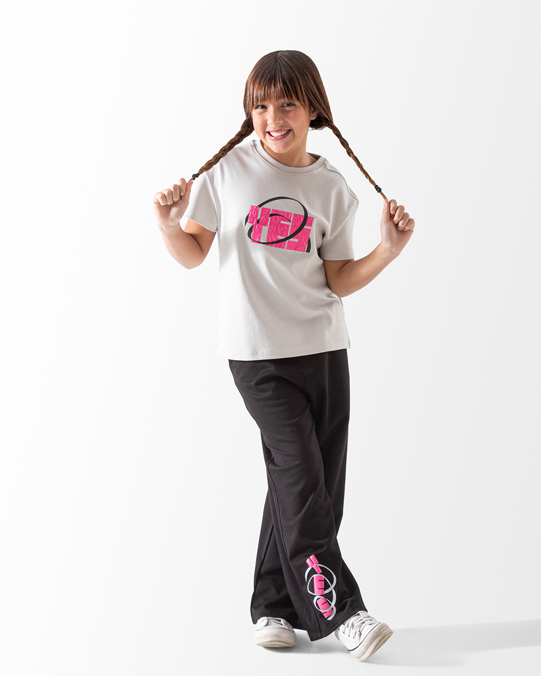 Girls' Kids Set Three Yes