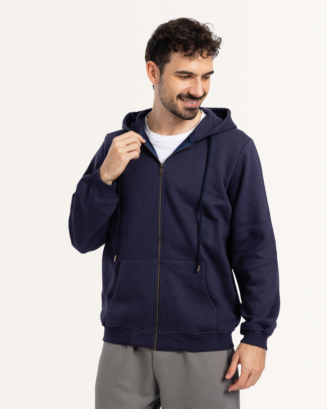 سويت شيرت بسوسته كابيشوه