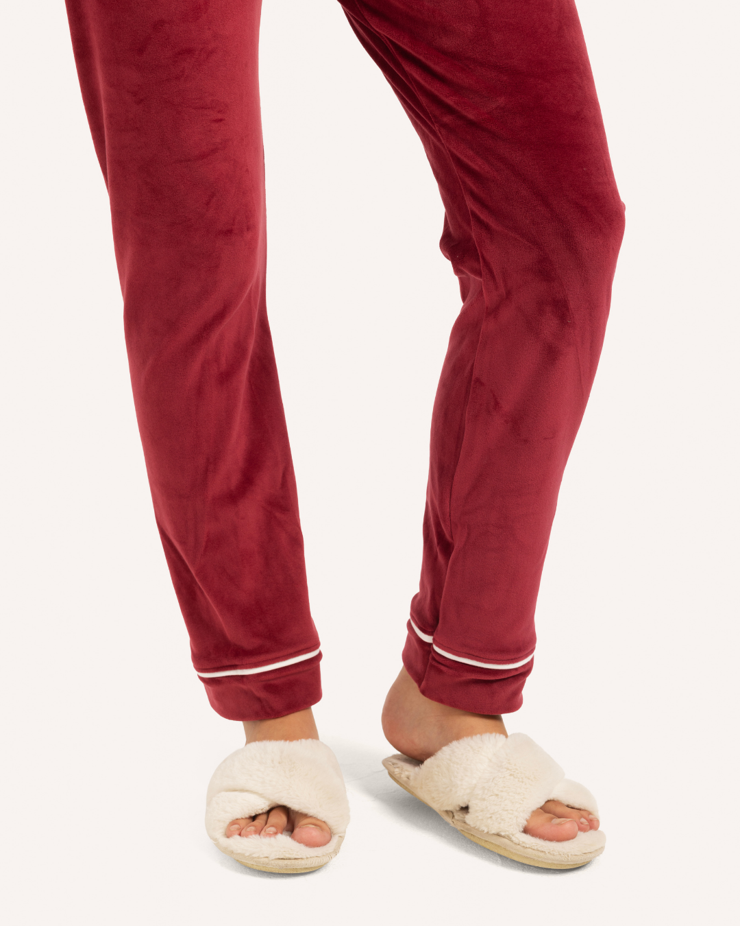 Plain classic women's pajamas