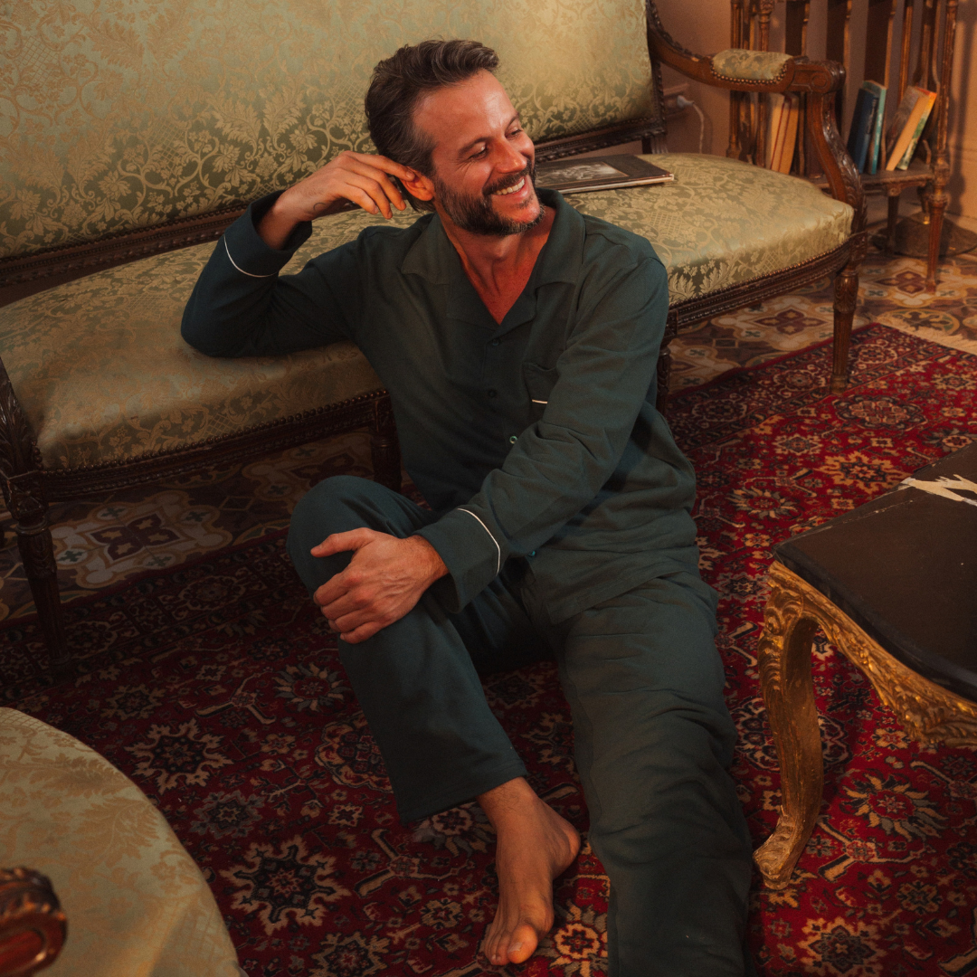 Classic pajamas with front buttons