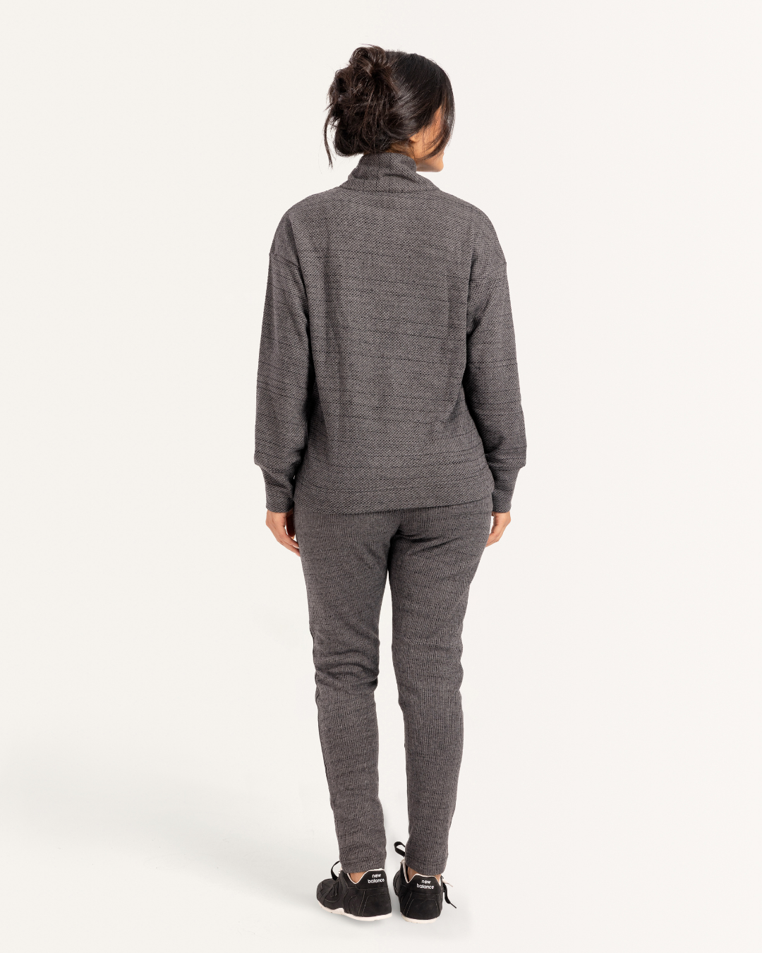 طقم جاكارد خروج بجيب و زراير