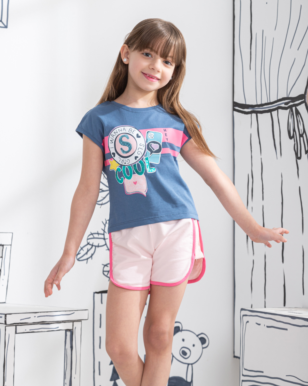 I wanna be a cool girl. Girls' pajamas, T-shirt and shorts