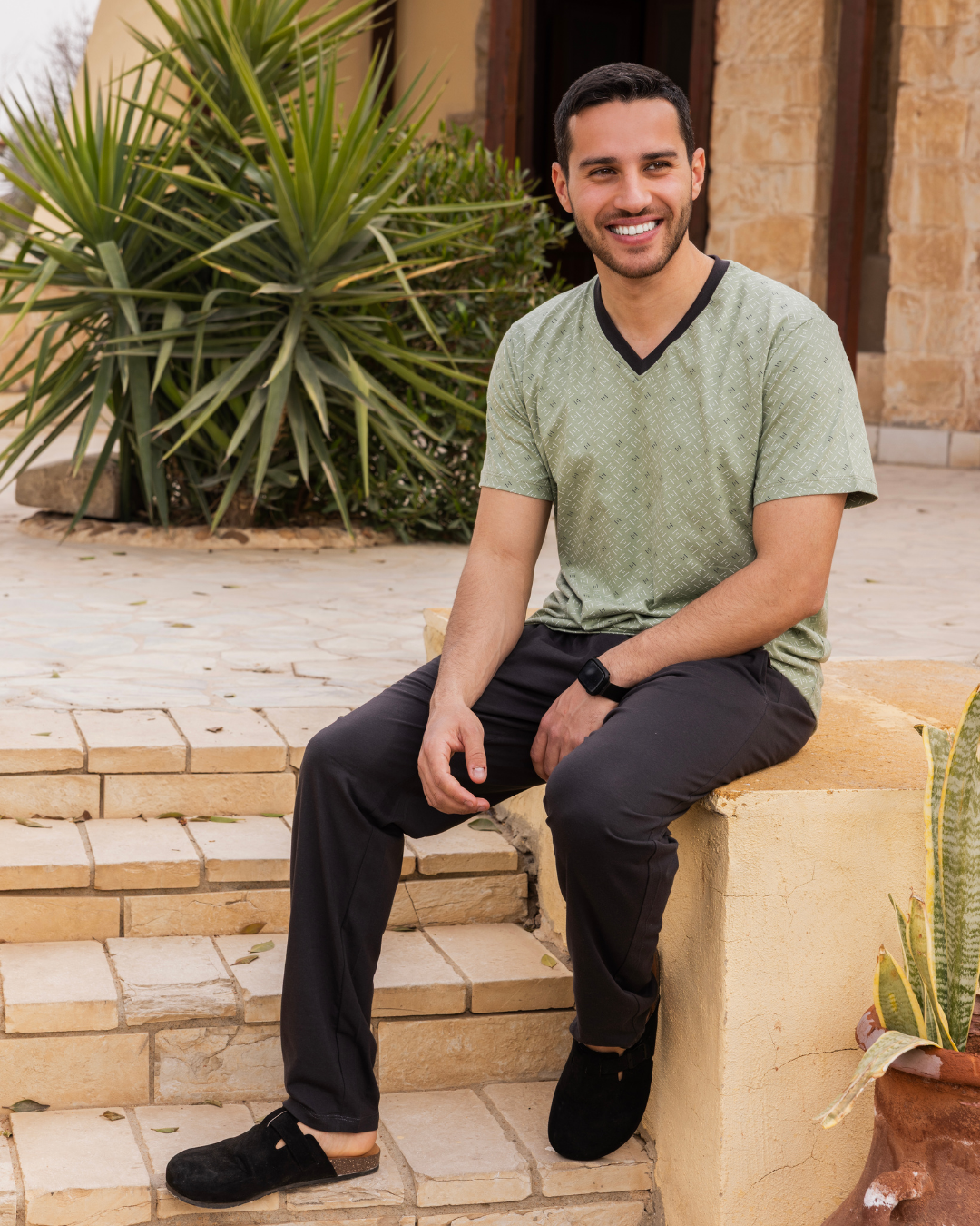 v  بيجاما رجالي نص كم و بنطلون روتاري