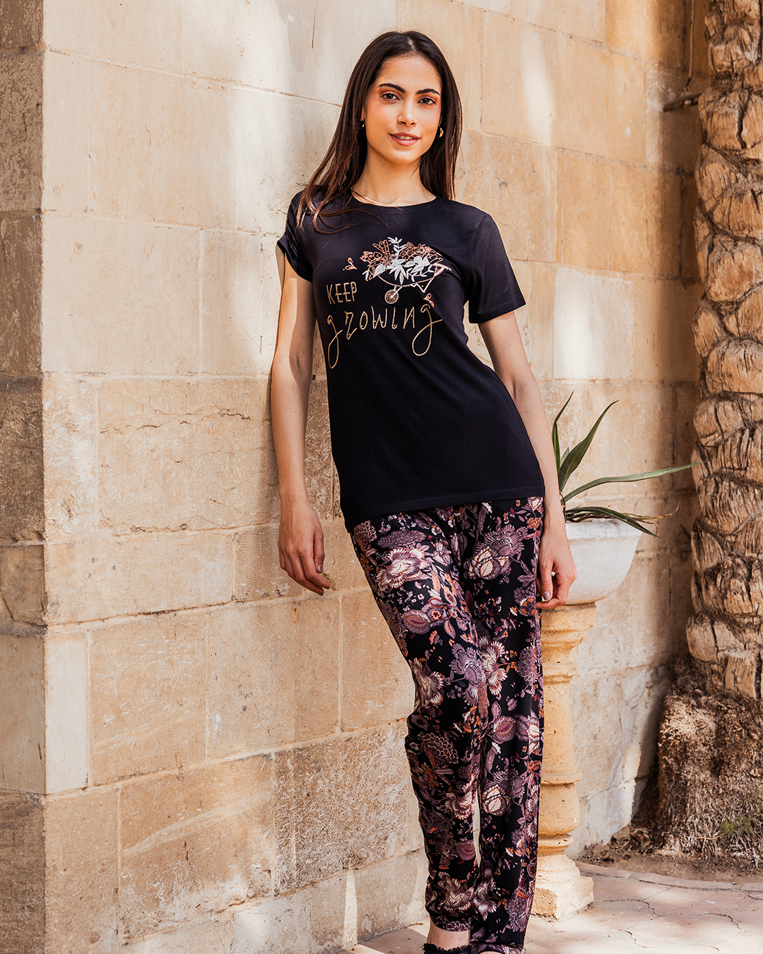Women's pajamas, floral embroidery top, black floral trousers, brick