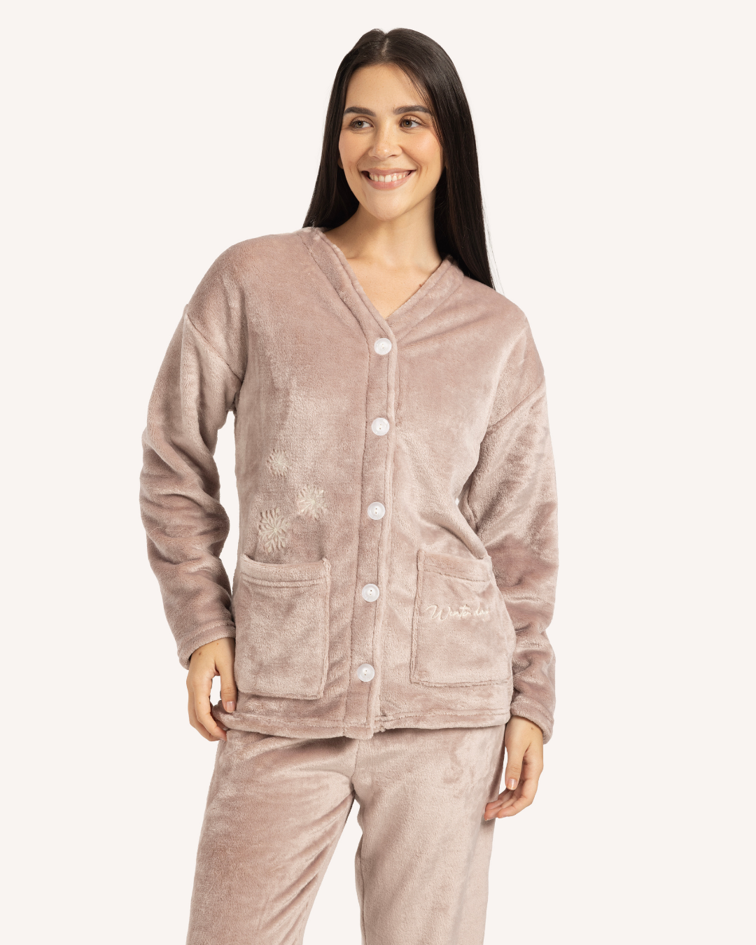 بيجاما حريمى ب زراير ايام الشتاء