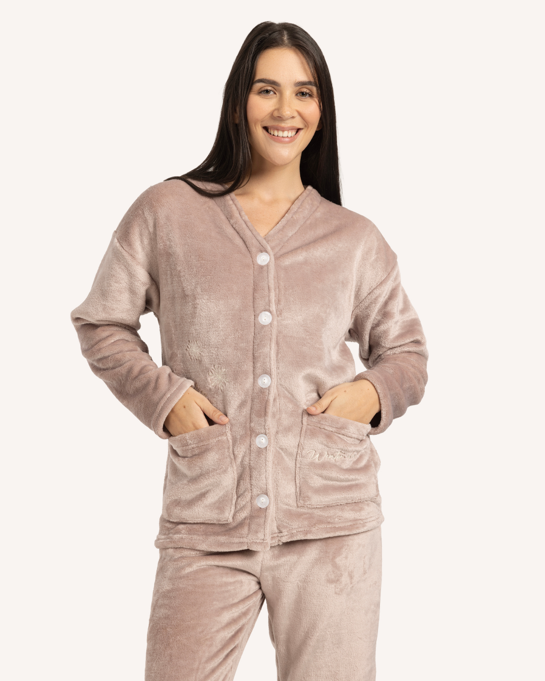 بيجاما حريمى ب زراير ايام الشتاء