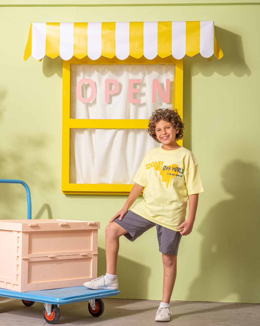 Discover own world بيجامة اولادي وسط