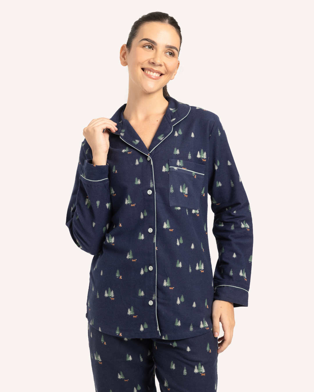 بيجاما بزراير أشجار الكريسماس