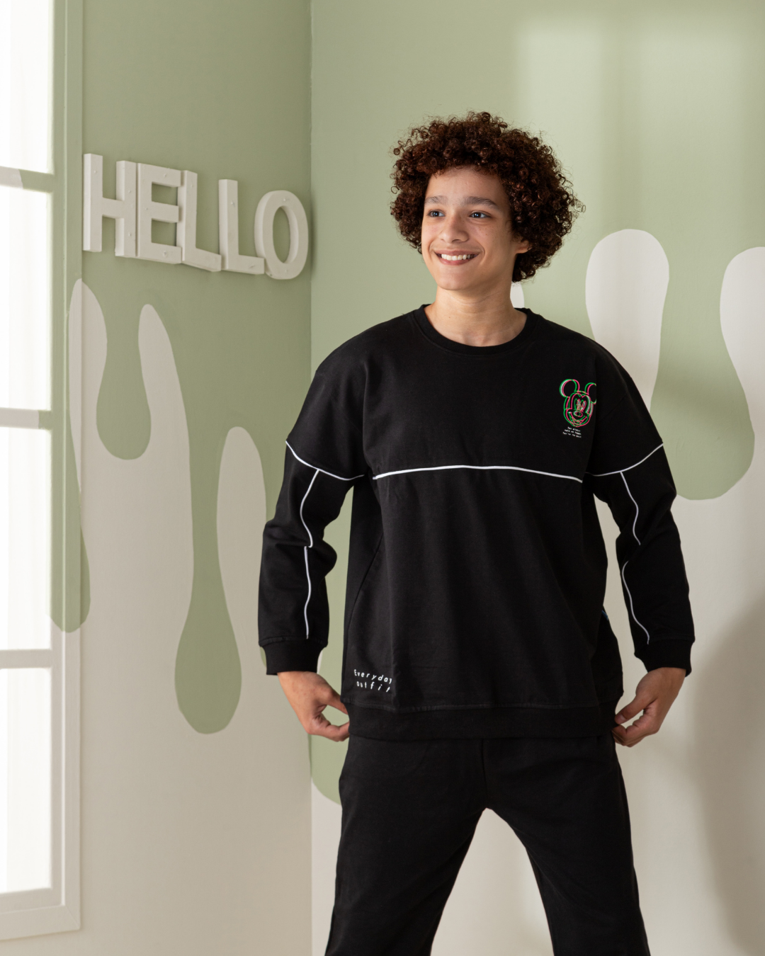 Mickey mouse phosphoric بيجاما أولادي كُم طويل