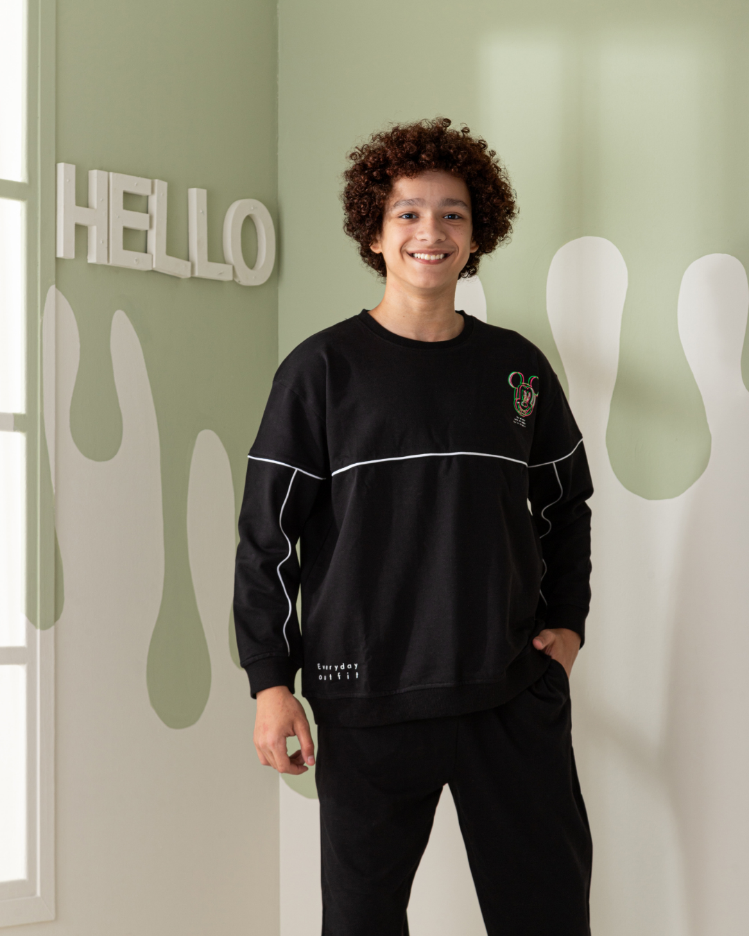 Mickey mouse phosphoric بيجاما أولادي كُم طويل