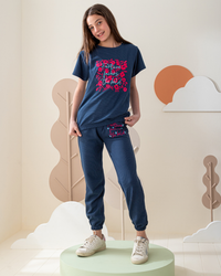 embroidery بيجاما بناتي تيشرت و بنطلون