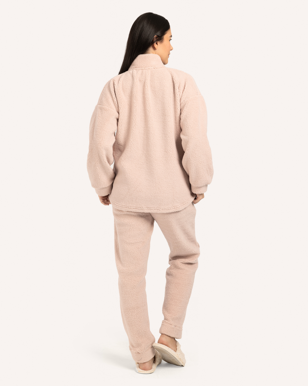 بيجاما رقبة عالية