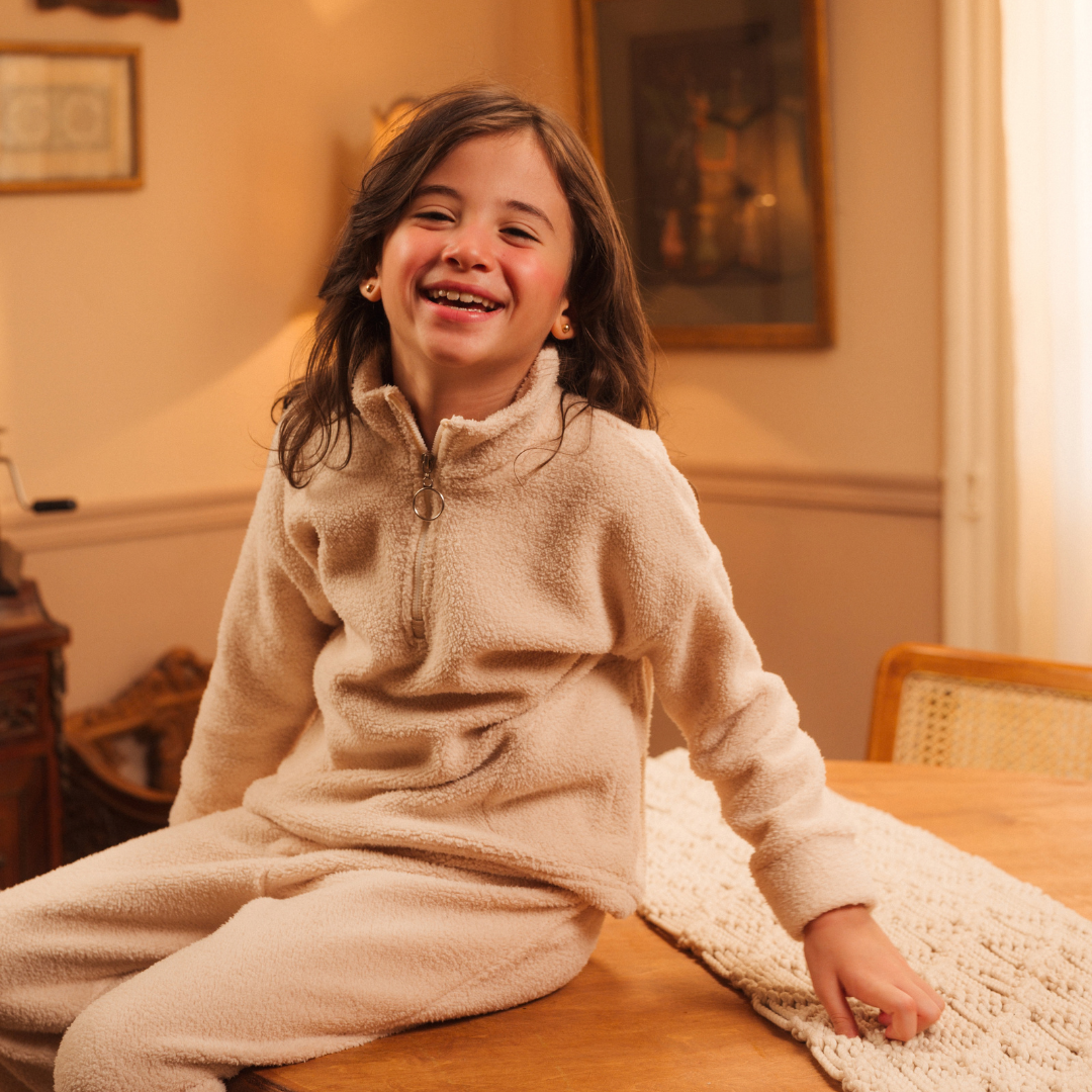 Girls' Teddy Bear Hug Set with zipper 