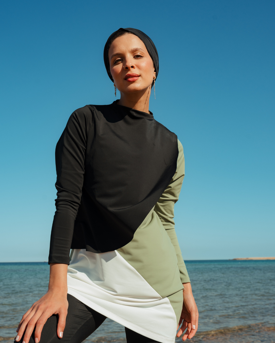 مايوه قصّات الوان مختلفة