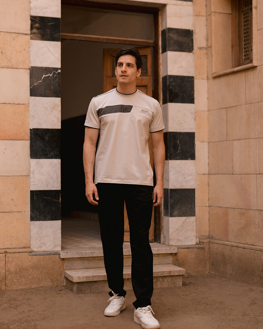 GLV Fashion style بيجامه رجالي حوض شروال طابعة علي الصدر