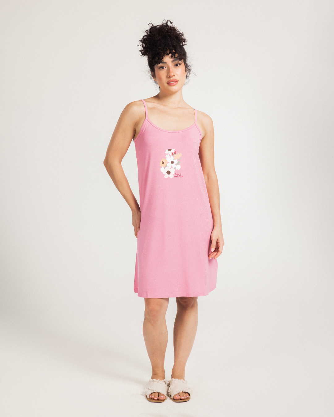 قميص حريمي حمالة ورود الصيف