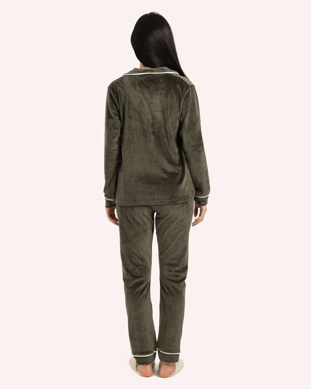 Plain classic women's pajamas