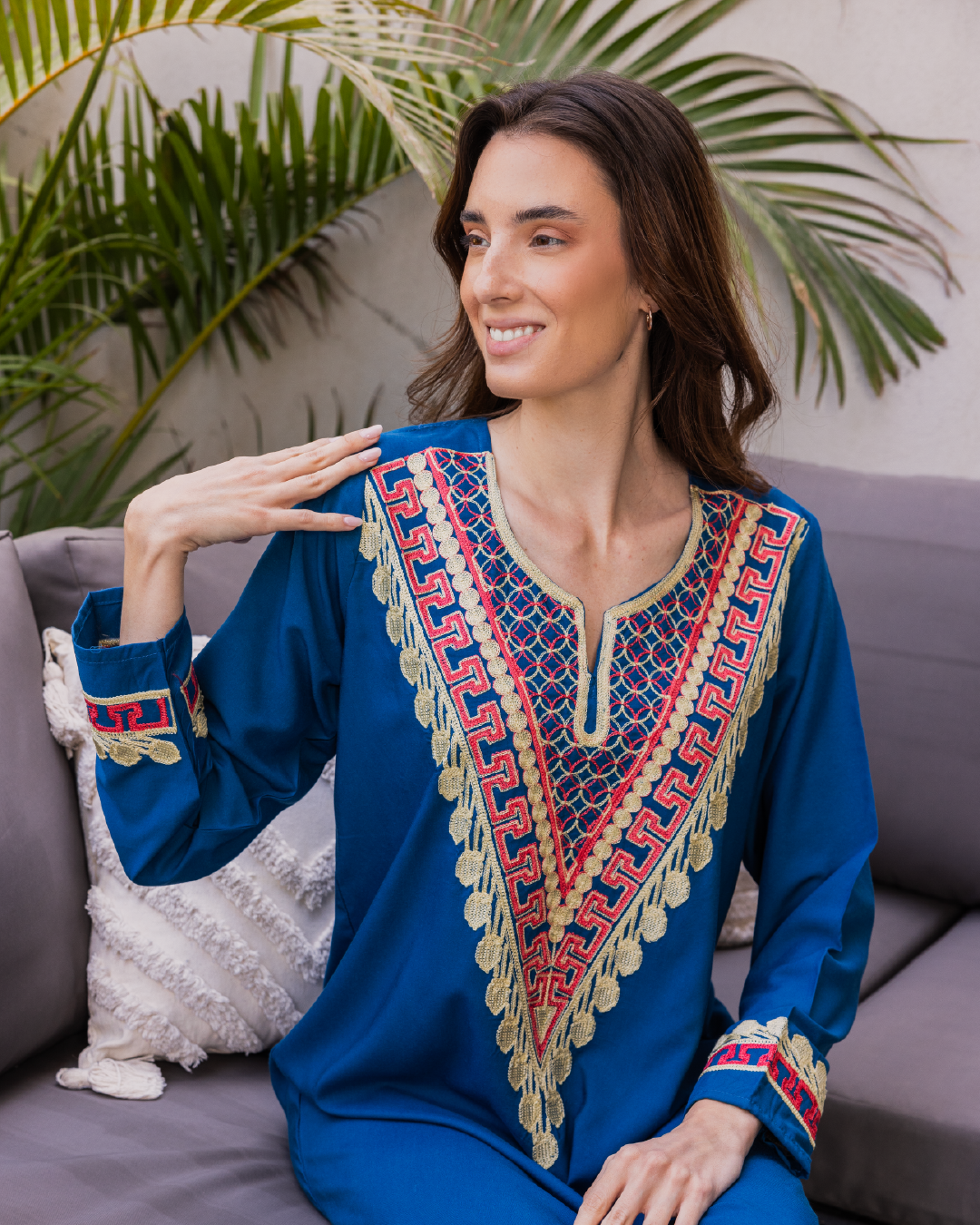 قميص داكرون سادة بكم مطرز 6