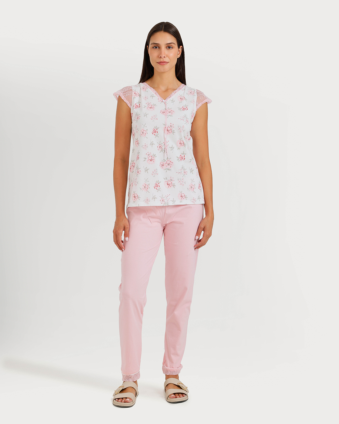 Women's pajamas, short-sleeved pants