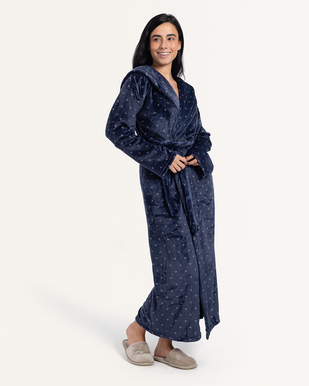 روب طويل نقط صغيرة