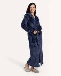 روب طويل نقط صغيرة