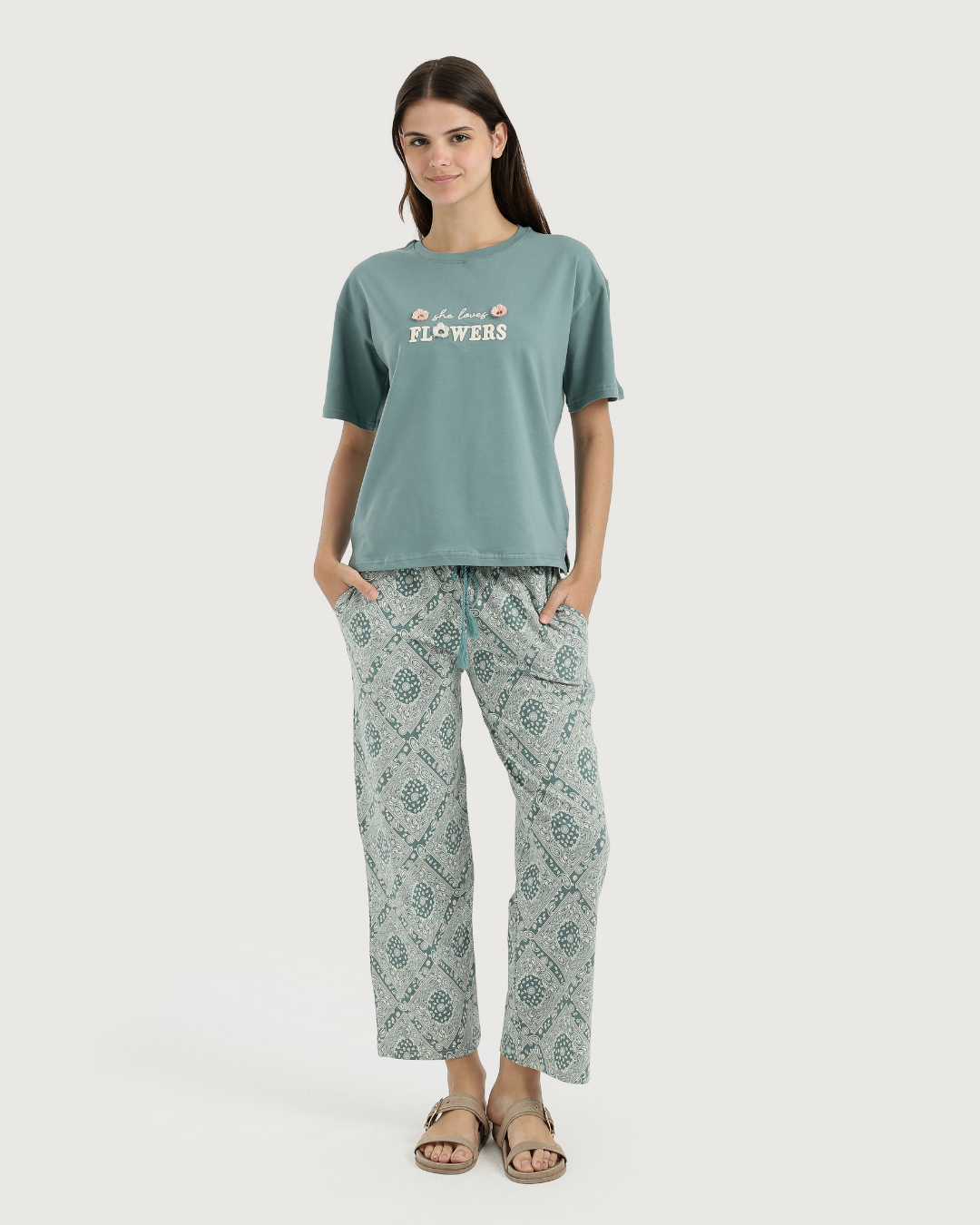 flower بيجاما حريمى بنطلون