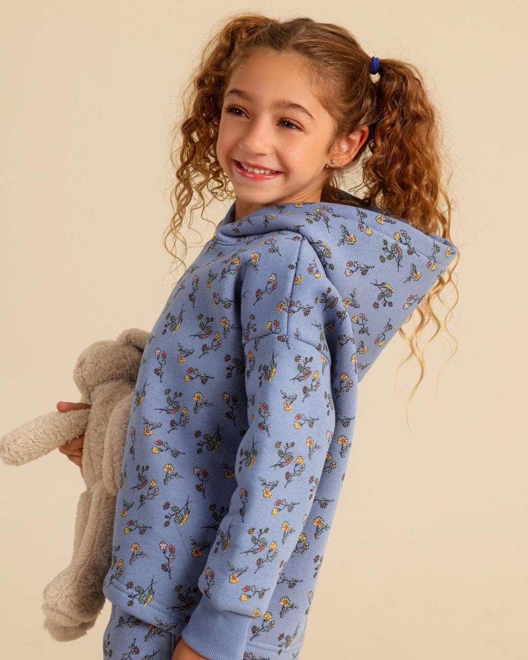 Girls' winter pajamas with a rose print