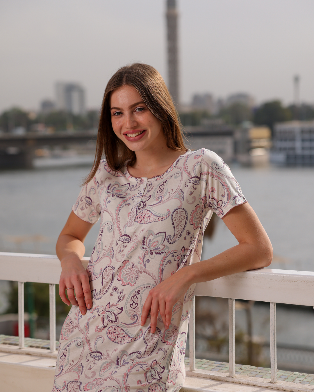 نايت شيرت حريمي نص كم قصير راوند مطبوع